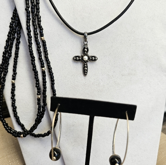 Silpada Pearl Cross Necklace, Bead Necklace, and Hoop Earrings SET! - Picture 7 of 14